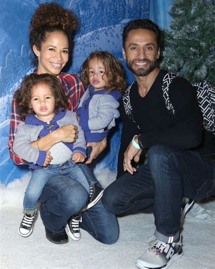 Actor Kamar de los Reyes Kids: Sons Caylen, Twins Michael and John