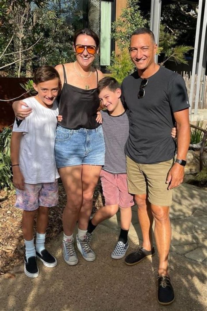 Age, Children Nationality Facts on Celeste Barber Husband ·