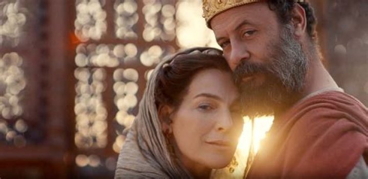 Ali Suliman Biography, Age, Height, Wife, Net Worth, Family