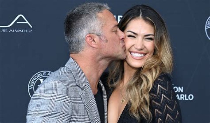 Ashley Cruger: The Self-Made Beauty Influencer Who Dated Taylor Kinney