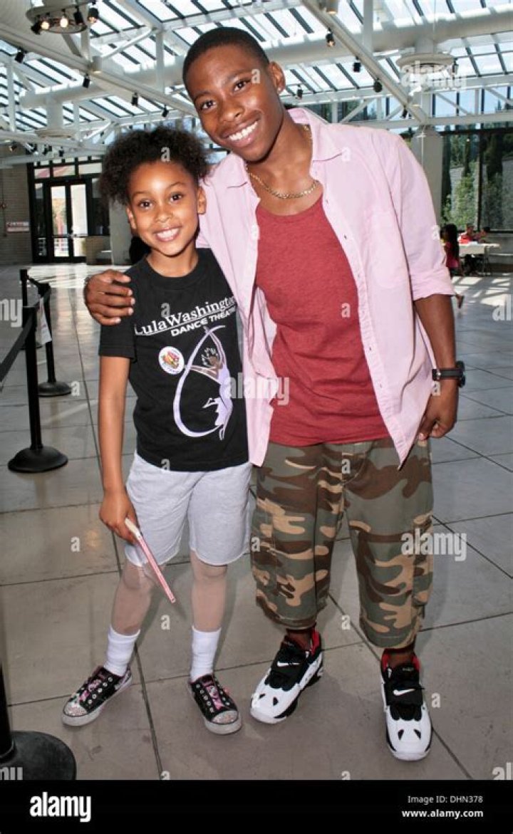 Carlon Jeffery- Biography, Age, Girlfriend, Height, Net Worth ·