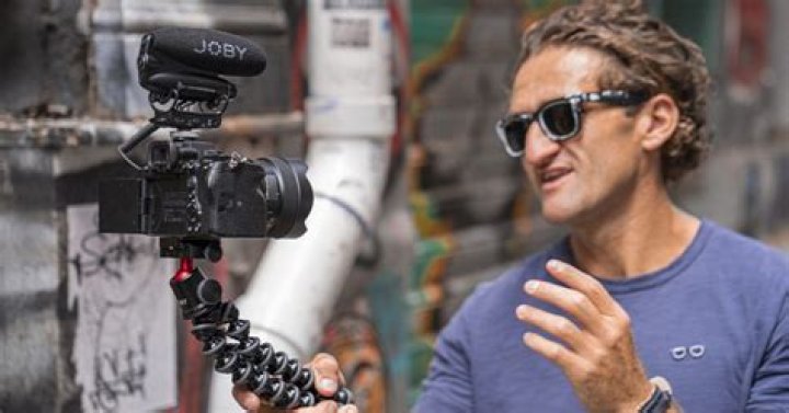 Casey Neistat's Net Worth (Updated January 2024) ·