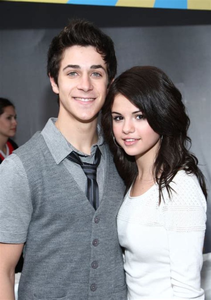 Did David Henrie and Selena Gomez date? Are David Henrie and Selena Gomez still friends?