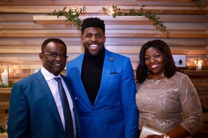 Emmanuel Acho Age, Wiki, Biography, wife, Children, Salary, Net Worth, Parents