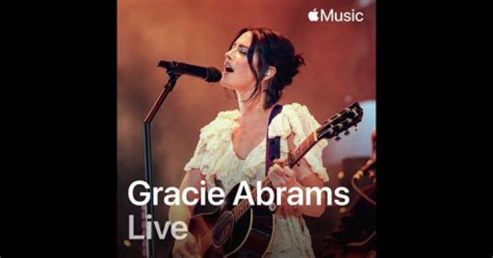 Gracie Abrams - WebBlog