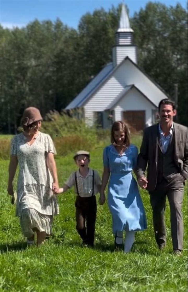 How Old is Actor Juan Riedinger? Age, Wiki, Bio , Height, Wife, Instagram ·