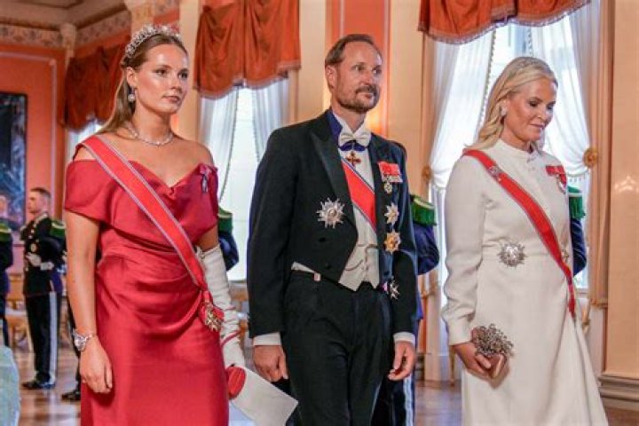 Ingrid Andress Age, Wiki, Bio, Boyfriend – Is Ingrid Married & Have Husband? Family ·