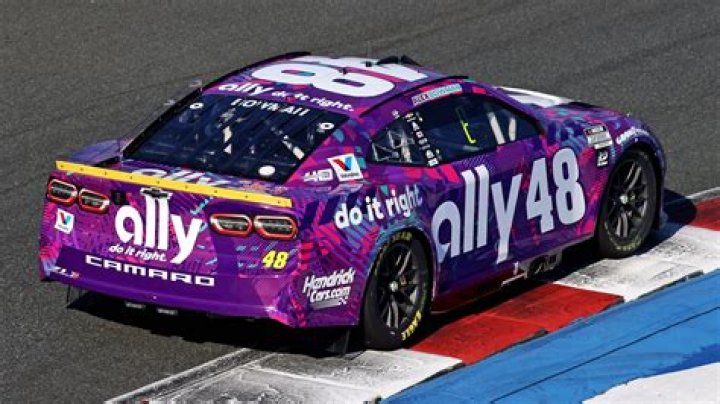 Is Alex Bowman Gay? Facts And Rumors About His Sexuality ·