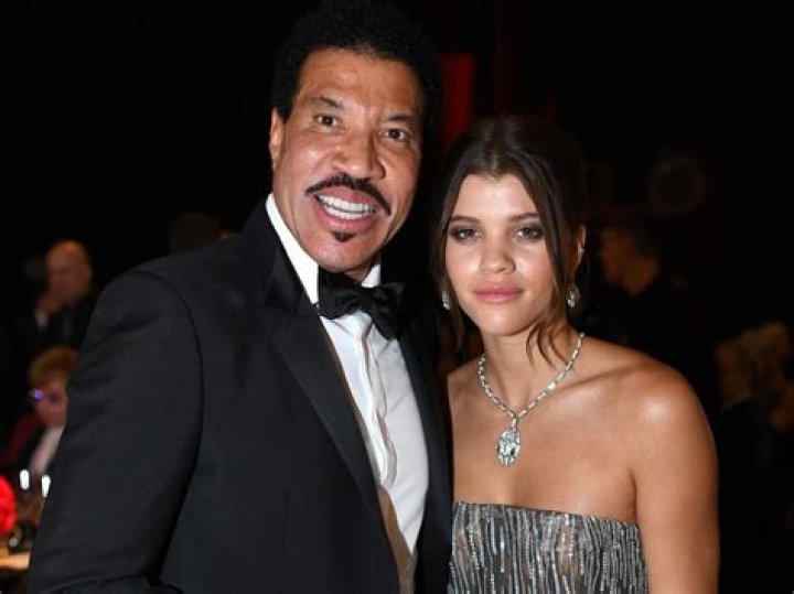 Is Lionel RichieS Mom White? Celebrity ·