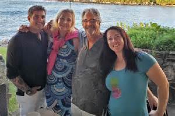 Joe Serafini Biography, Age, Height, Wife, Net Worth, Family ·