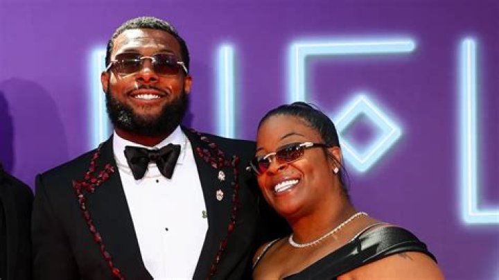 Kayvon Thibodeaux Parents, Biography , Age, Height, Girlfriend Instagram: NFL Draft ·