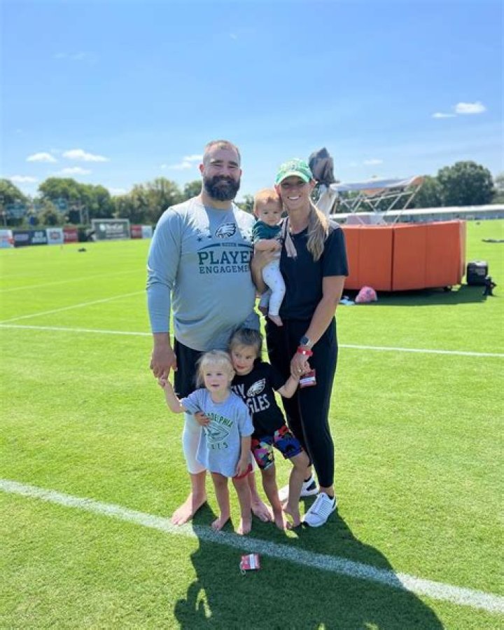 Kelce Parents Divorced: How the NFL Brothers’ Family Stays United