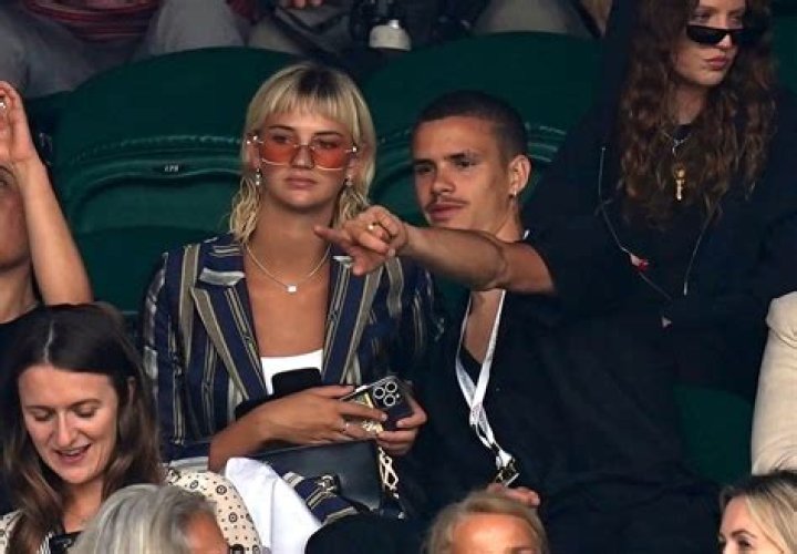 Mia Regan, the model girlfriend of Romeo Beckham: Some cool facts related to her!