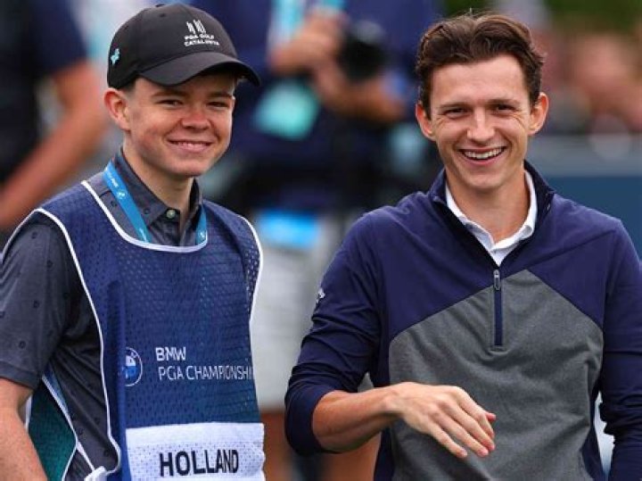 Paddy Holland | ZBlogG