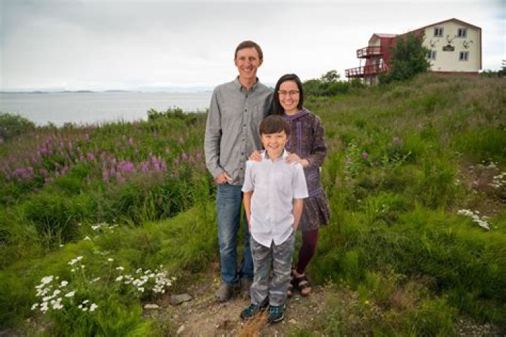 What Happened To Erik Salitan, His Wife Martha and Why They Left Life Below Zero ·