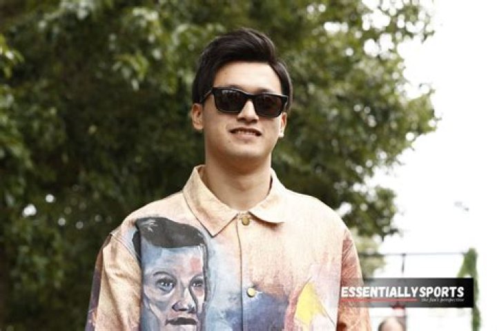 Who Are Guanyu Zhou Parents? Everything On His Father And Mother ·