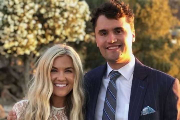 Who is Charlie Sexton Dating Now