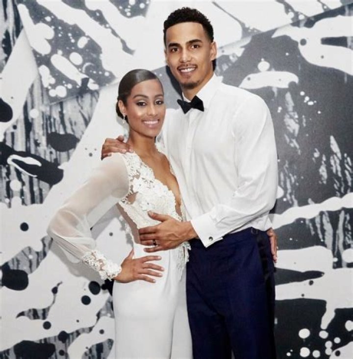 Who Is Maria Elena Holly? Wiki, Height, Husband, Net Worth